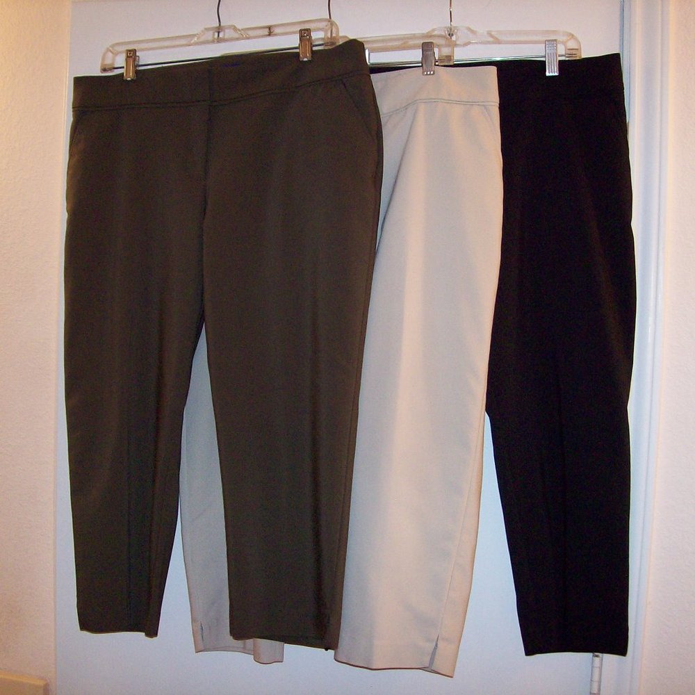 Women's Apt. 9 Size 14 Torie Mid Rise Capri Pants